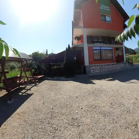 Pensiunea Dor De Munte Penzion 3*